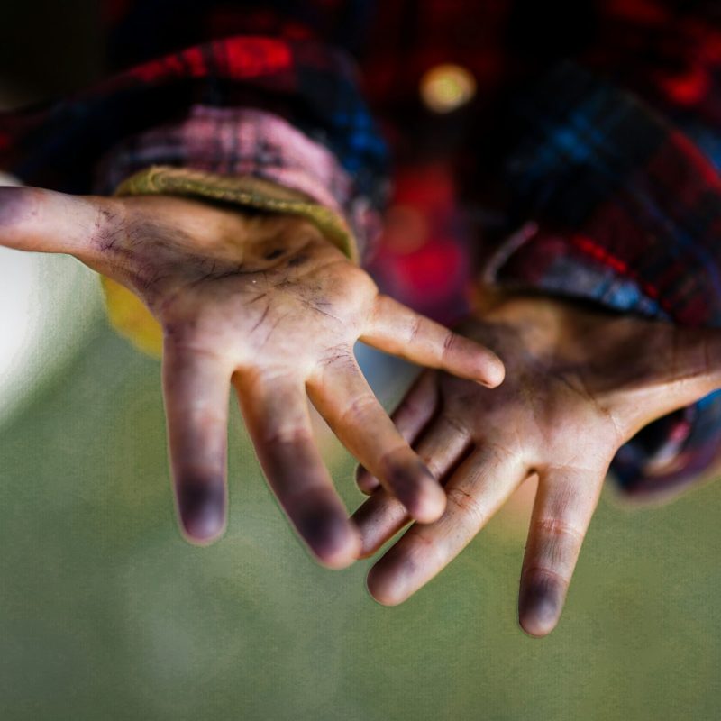 dipesh-shrestha-dirty hands